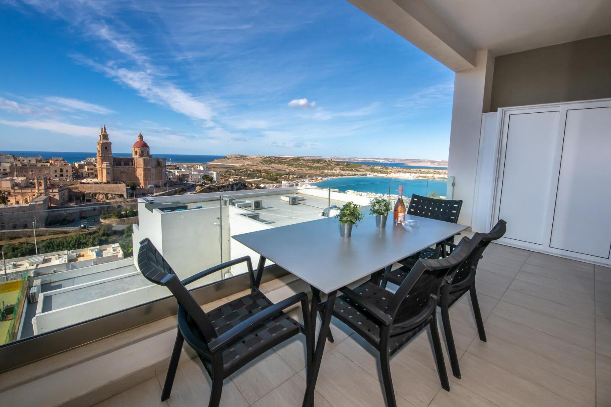 Clifftop Modern Apartment เมลลิฮา ภายนอก รูปภาพ