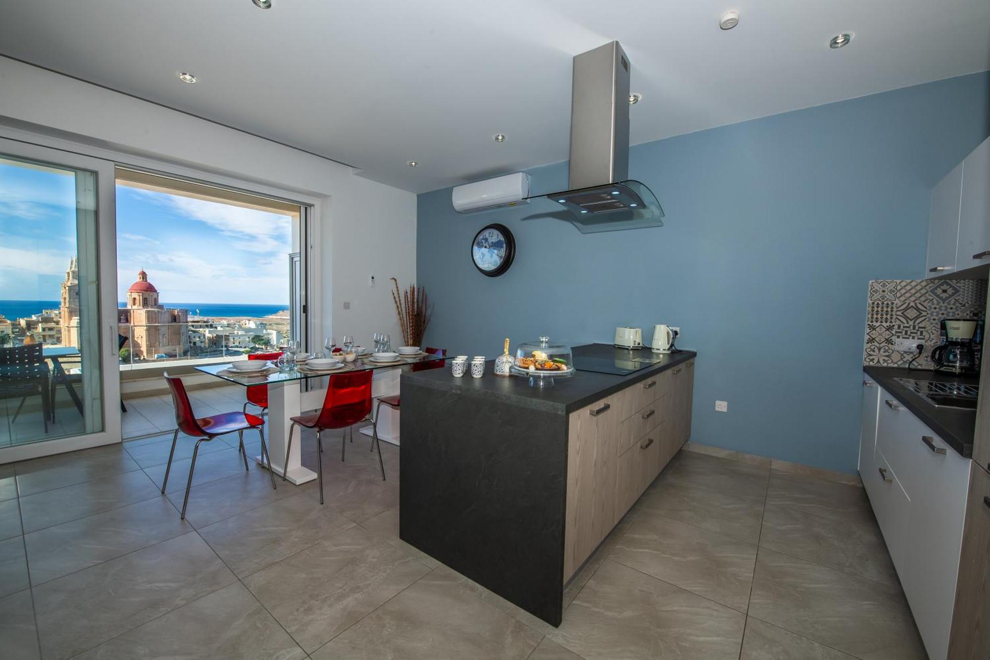 Clifftop Modern Apartment เมลลิฮา ภายนอก รูปภาพ